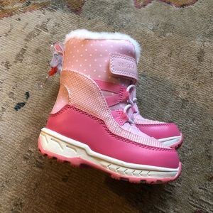 Carters Snow Boots Toddler 7 ❄️